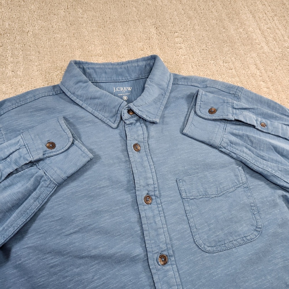 J Crew Shirt Men Medium Slub Cotton Button Up Blue Minimal Wealth Rugged Luxury